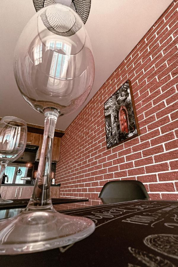 Room1402 Odesa Exterior photo
