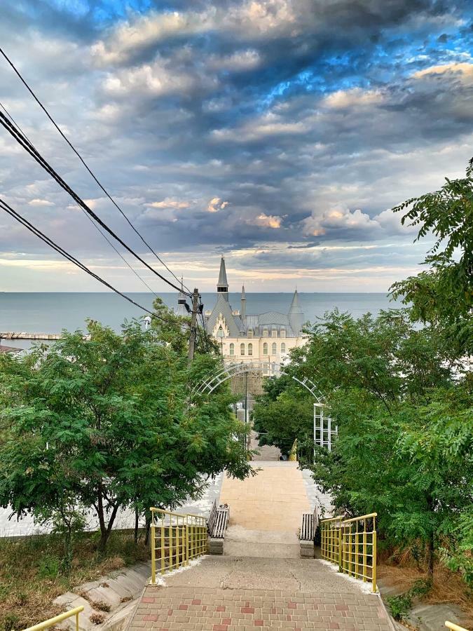 Room1402 Odesa Exterior photo
